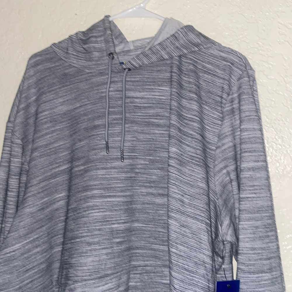 NWT Men’s Sweatshirt